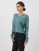 BAY V-NECK SWEATER