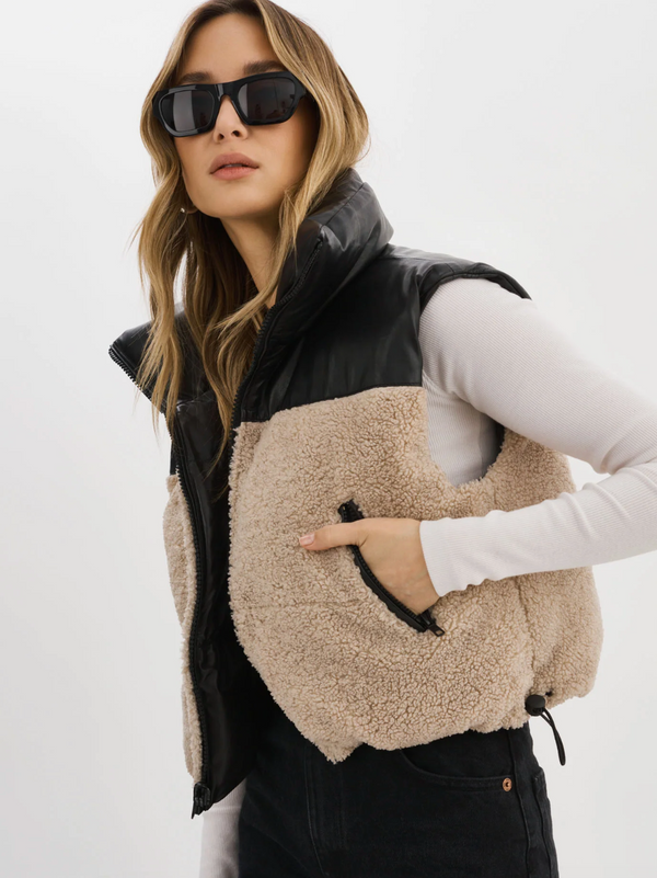 MELICIA REVERSIBLE VEST
