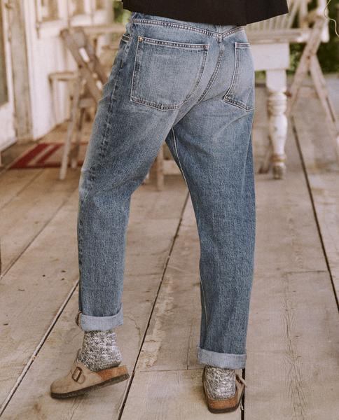 SLOUCHY TAPER JEANS