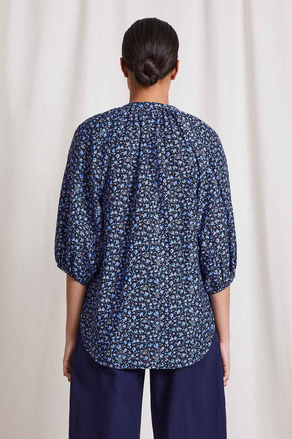 MITTE TOP-LEAPY FLORAL